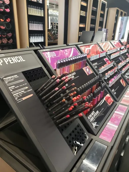 cosmetics stores M·A·C MACY'S