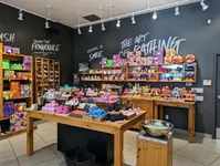 Top 25 cosmetics stores in Fresno