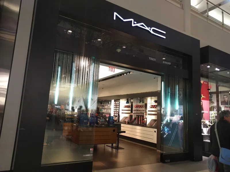 cosmetics stores MAC Cosmetics