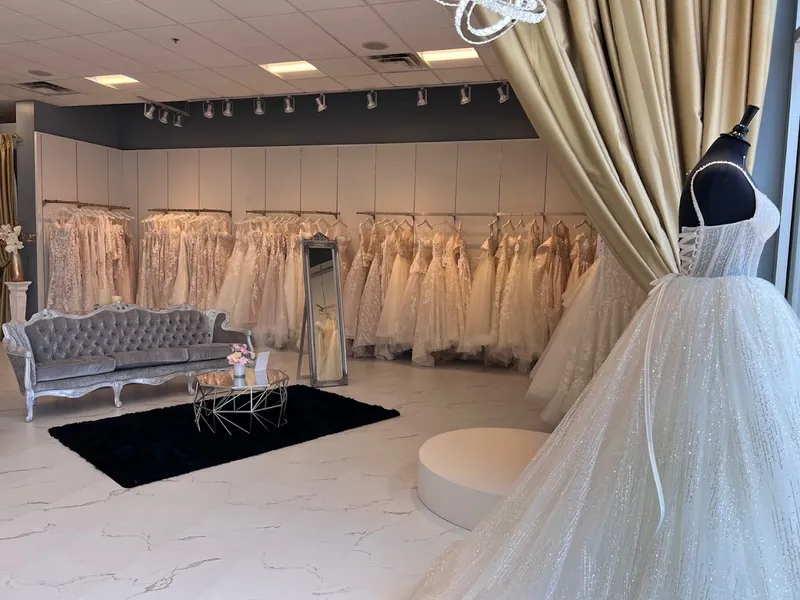 bridal salons What's Up Europe Couture