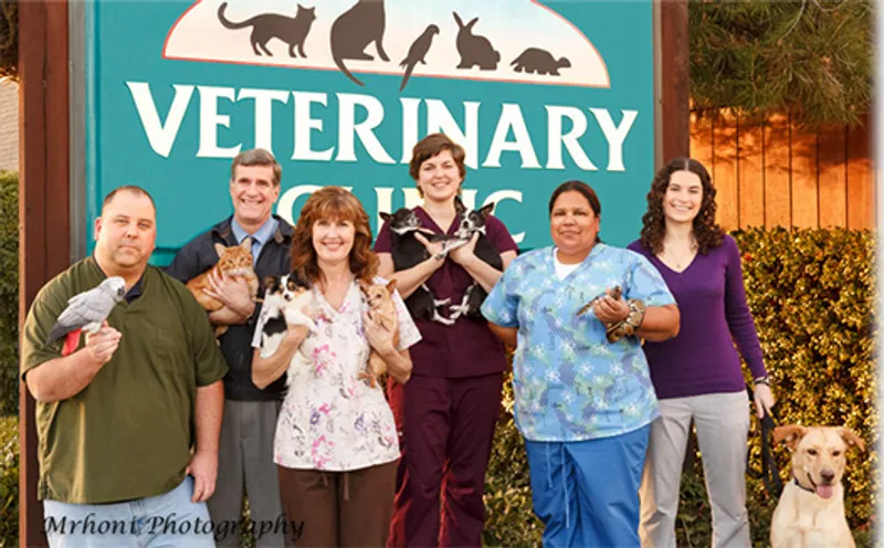 veterinarians DeAnza Veterinary Clinic