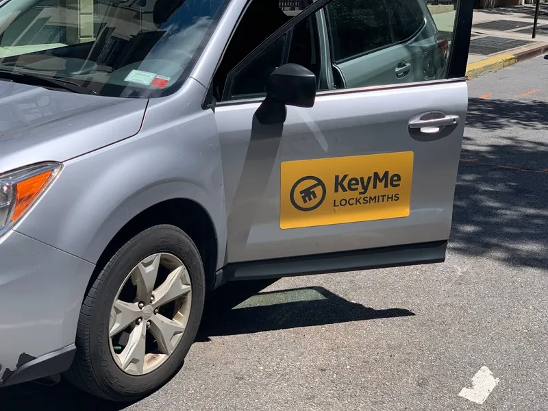 locksmiths KeyMe Locksmiths