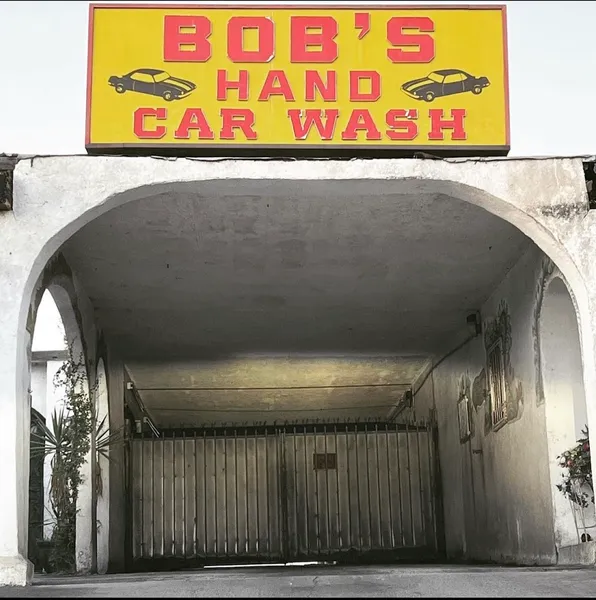 car wash Bob's Car Wash