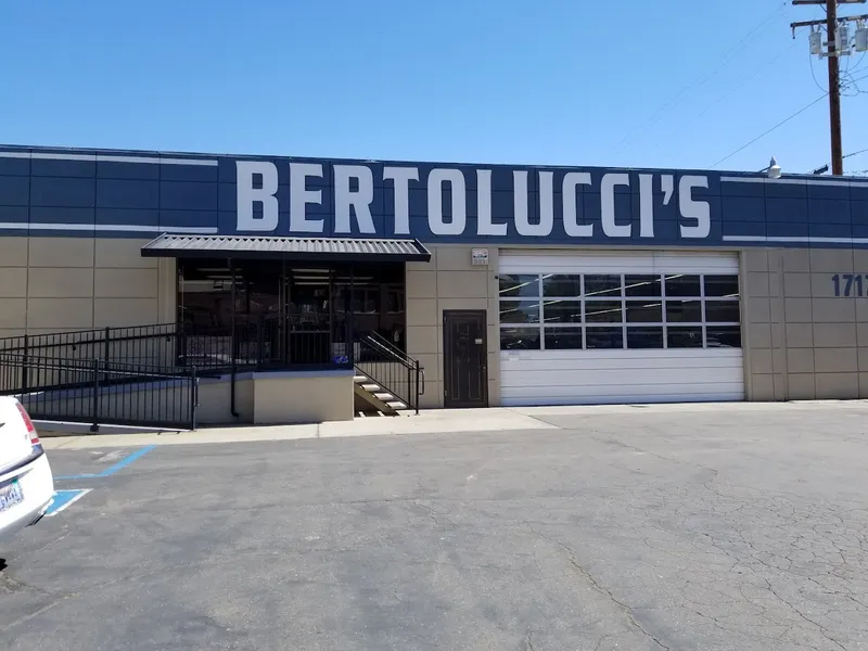 auto body shops Bertolucci's Body & Fender Shop