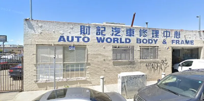 Auto World Body