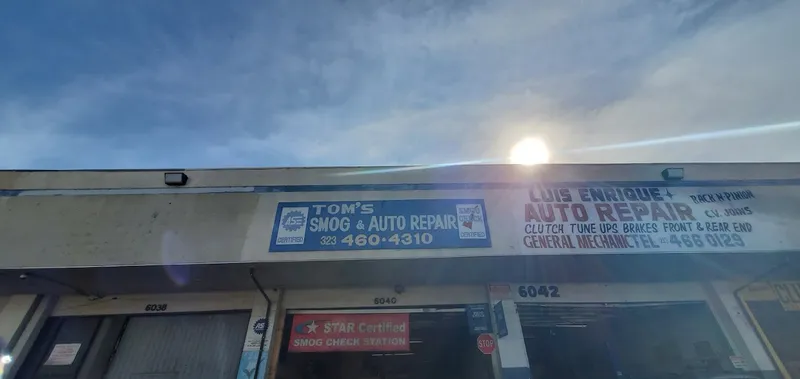 auto repair Tom's Smog & Auto Repair