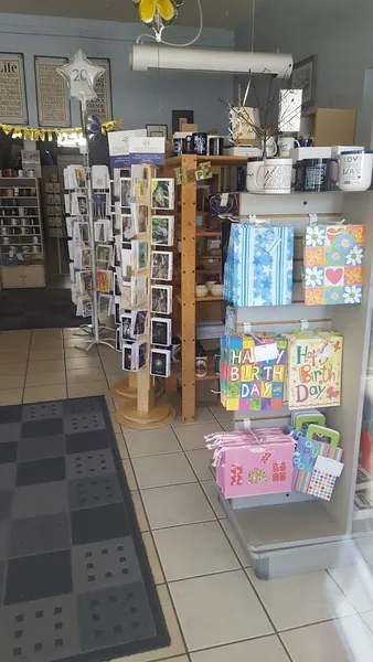 Gift Shops Easy Does It -Books & Gifts