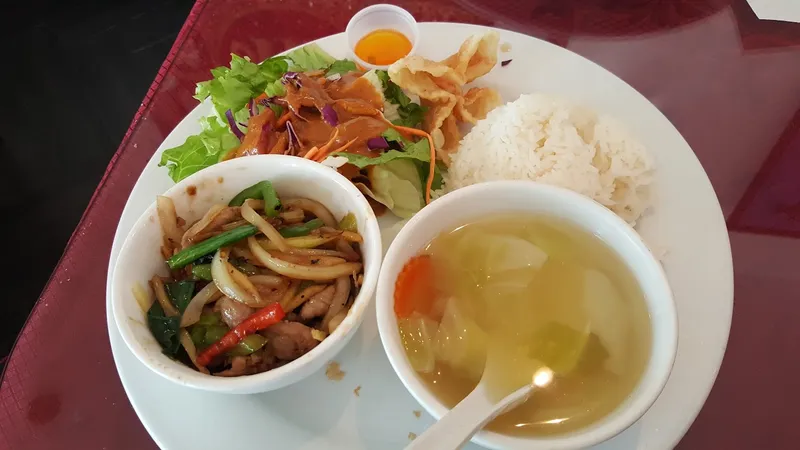 chicken rice soup Thai Bamboo in Northridge