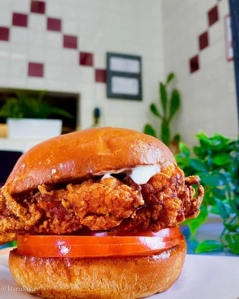 Top 10 Chicken Sandwiches In City Heights San Diego