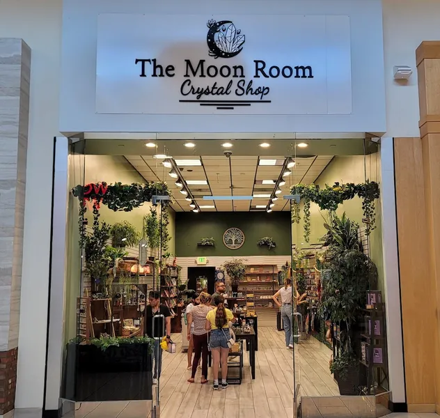 crystal shops The Moon Room