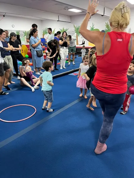 gymnastics classes Beverly Hills Gymnastics Center