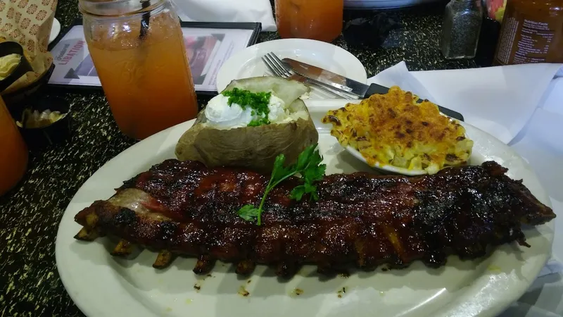 BBQ Restaurants Lucille's Smokehouse Bar-B-Que