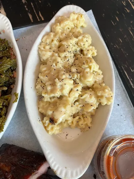 Mac and Cheese Tank House BBQ & Bar