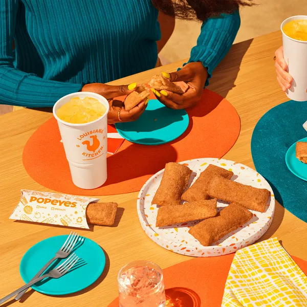 chicken tenders Popeyes Louisiana Kitchen