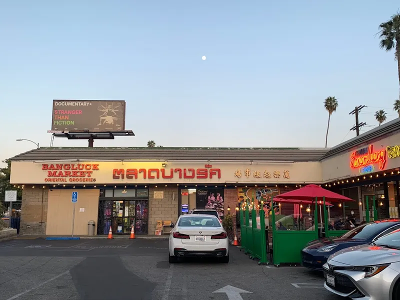 grocery stores BANGLUCK MARKET Hollywood~Thaitown