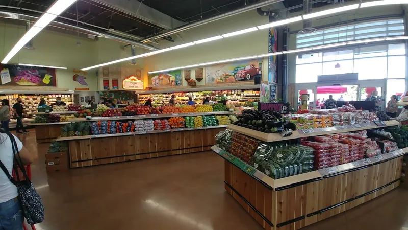 grocery stores Trader Joe's in North Hollywood