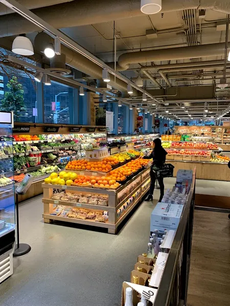 grocery stores Woodlands Market