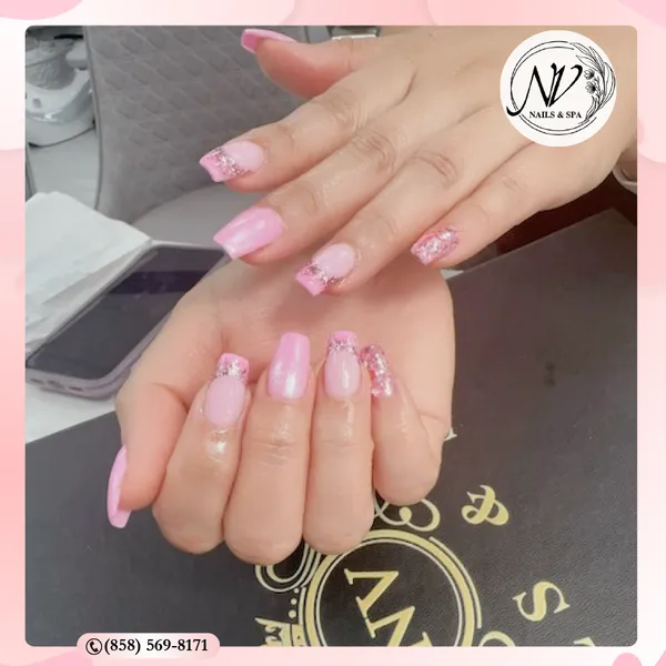 nail salons NV Nails & Spa