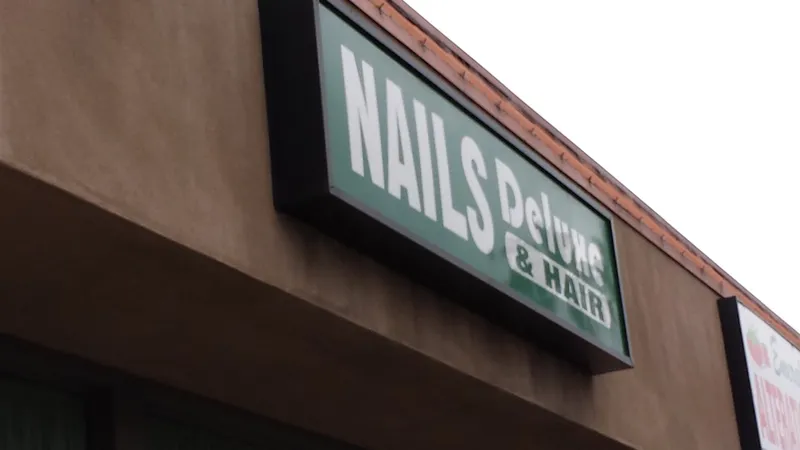 nail salons Nails Deluxe & Hair