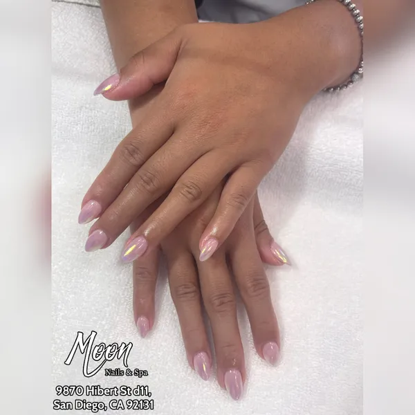 nail salons Moon Nail & Spa in Mira Mesa