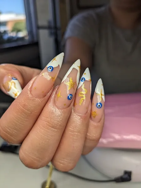 Bombshell Nails by Gabrielle