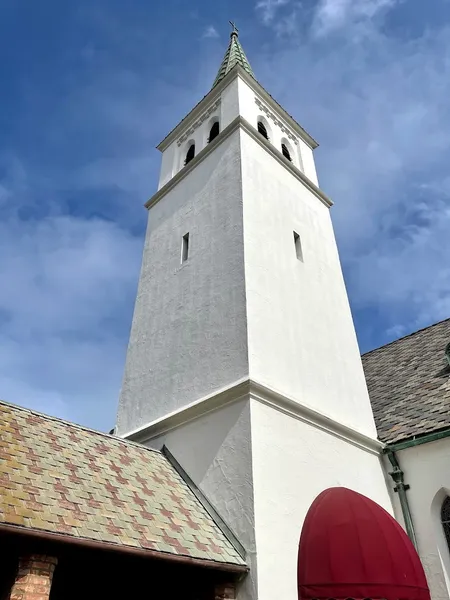 churches St. Luke's Episcopal Church