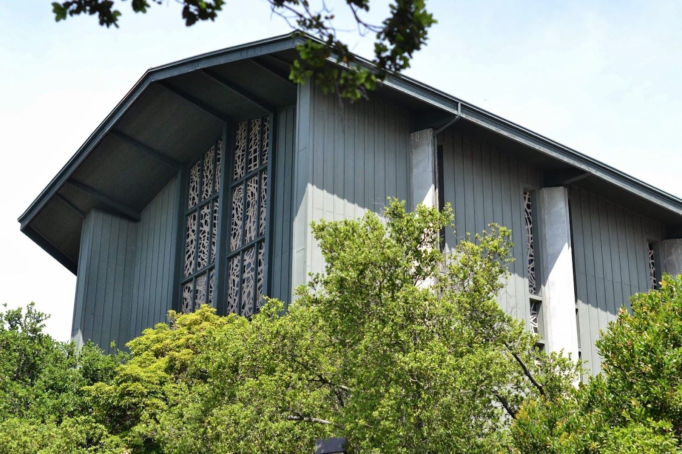 Top 35 churches in Oakland