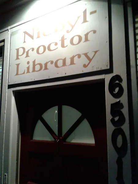 Niebyl-Proctor Marxist Library