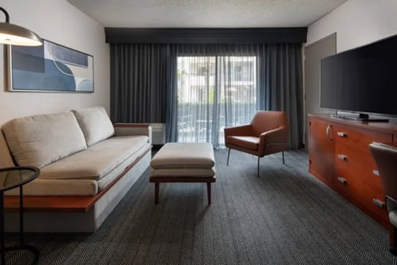 Hotel Bars Courtyard by Marriott Fresno