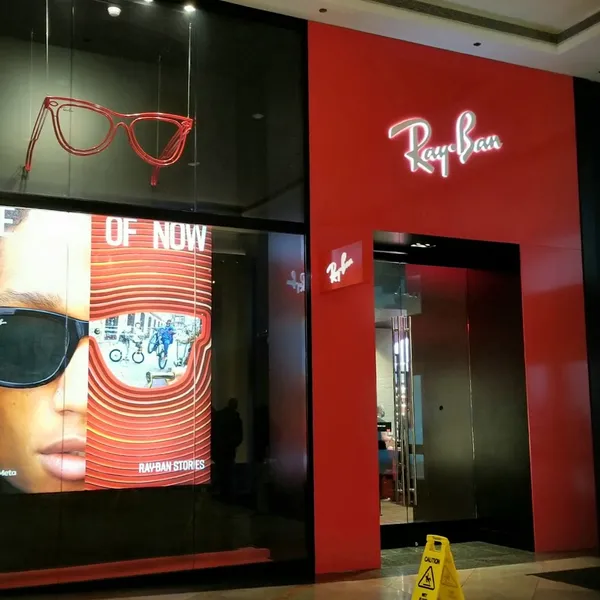 sunglasses stores Ray-Ban