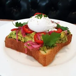 caprese sandwich in Los Angeles