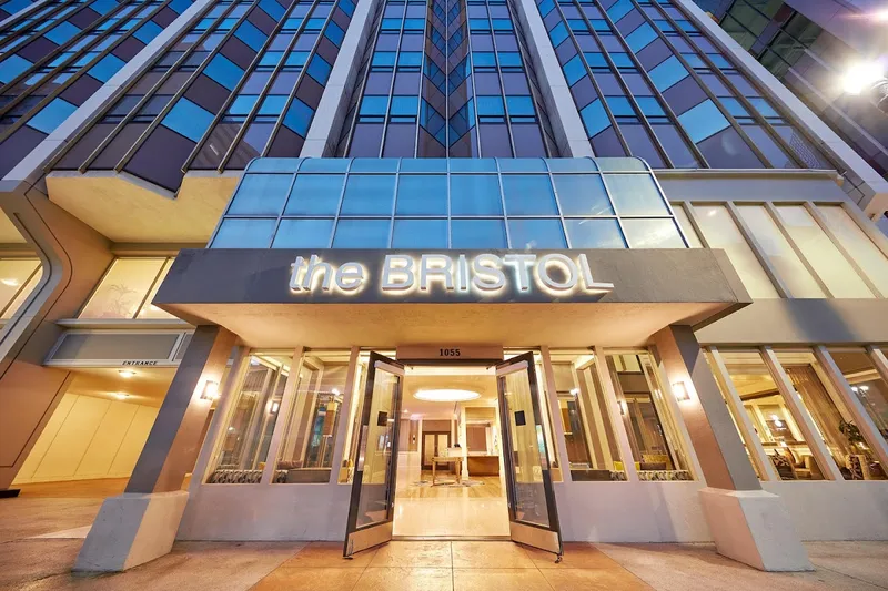 3 star hotels The Bristol Hotel - San Diego