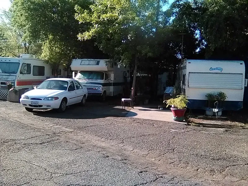 Sacramento Village RV Park