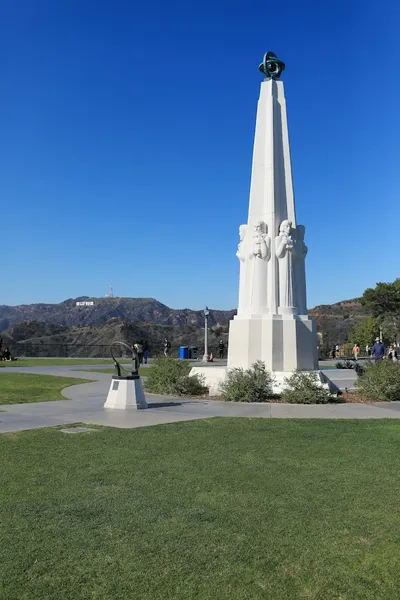 Firebreak Trail to Griffith Observatory