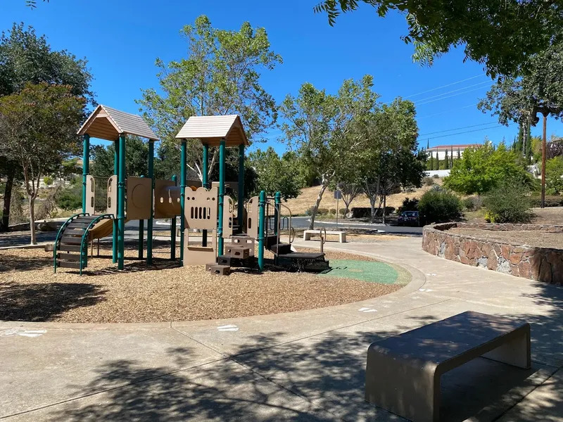 picnic spots Silver Creek Meadows Picnic Area