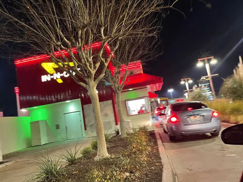 milkshakes In-N-Out Burger