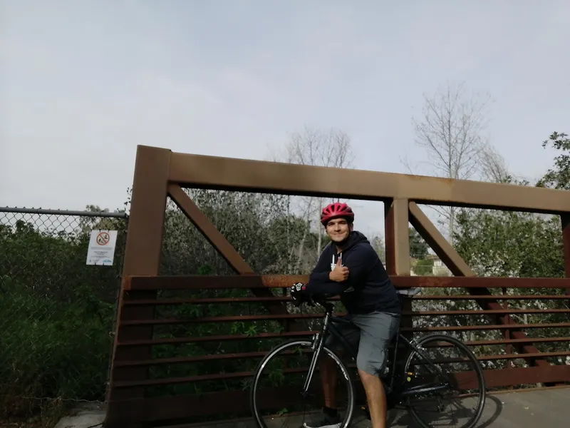 Kid-friendly bike trails Los Gatos Creek Trail and Bridge