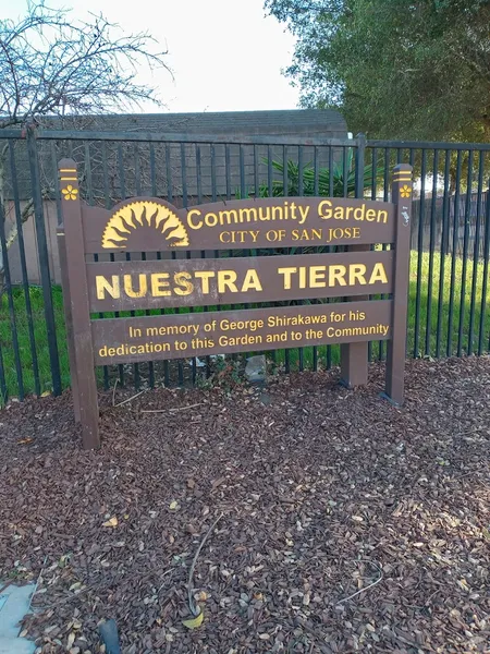 Kid-friendly bike trails Coyote Creek Trailhead at Tully Library