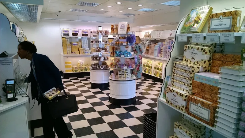 chocolate shops See's Candies