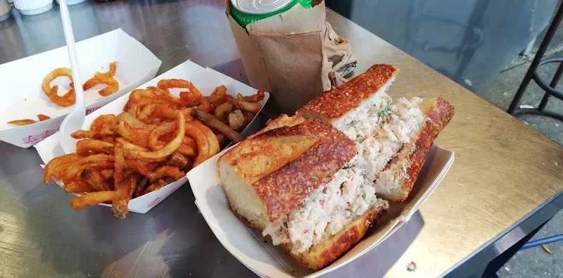 lobster rolls Leo's Oyster Bar