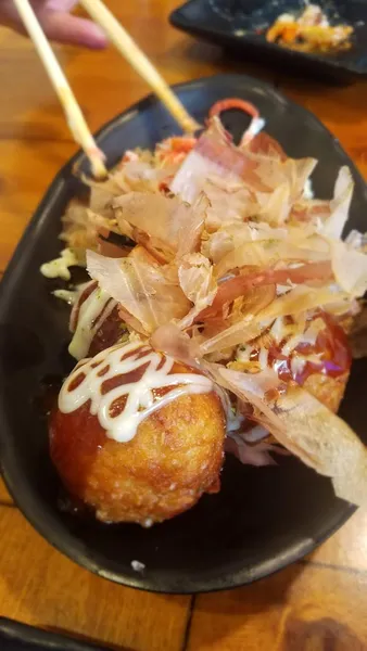 takoyaki Shin-Sen-Gumi Hakata Ramen - Little Tokyo