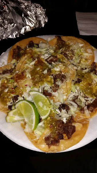 Nachos Taquería Yarelis