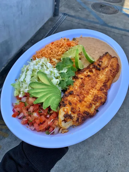 Baja Cali Fish & Tacos | Long Beach