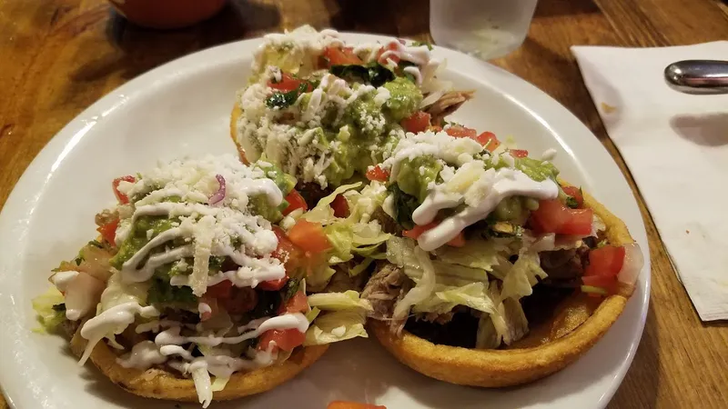 Nachos Molcajete Cocina Mexicana