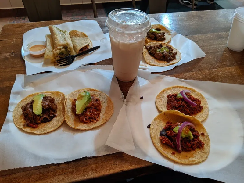 lunch restaurants Guisados