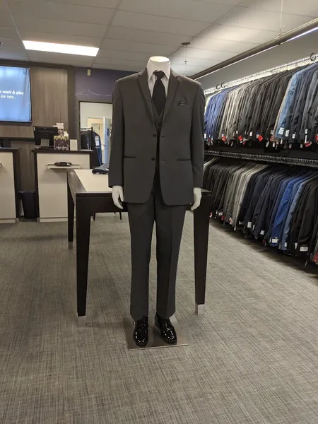 custom suits Men's Wearhouse