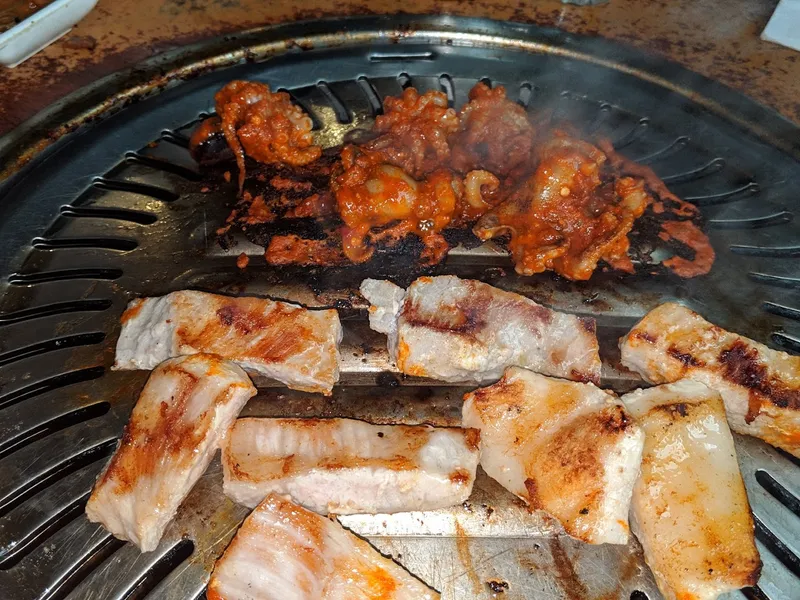 BBQ Restaurants YakiniQ Korean BBQ