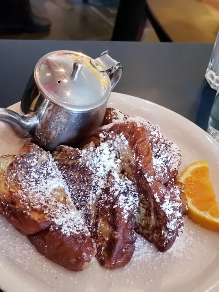 French Toast Blackberry Bistro