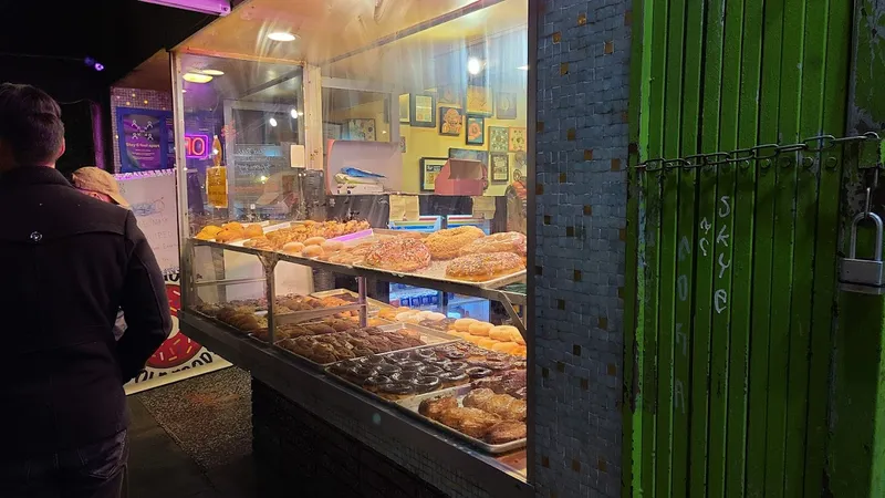 Bob's Donut & Pastry Shop