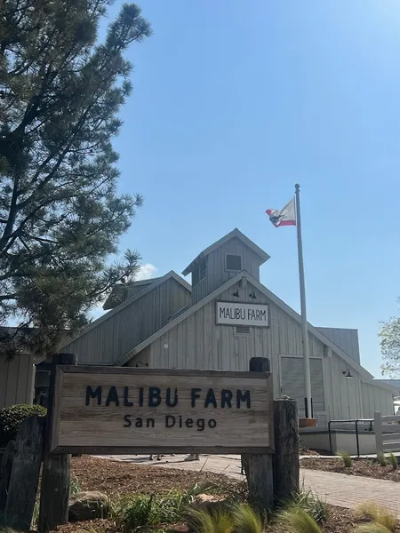 outdoor dining Malibu Farm San Diego